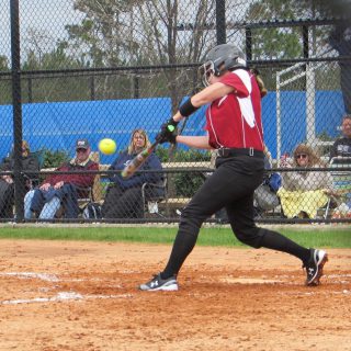 Student-Athlete Advisory Committee Spotlight Liz2